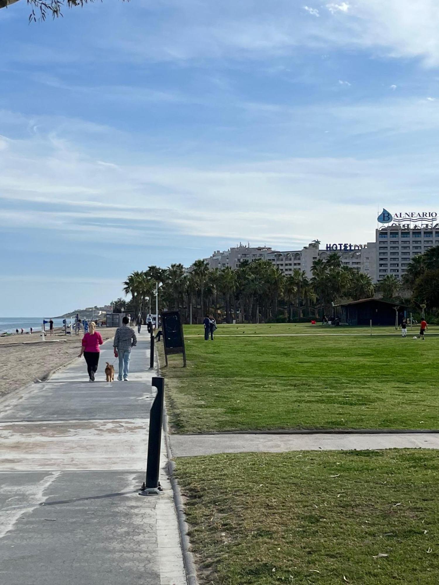 Primera Linea De Playa, Pies En La Arena, Marina D'Or Magic Word El Borseral Exterior foto